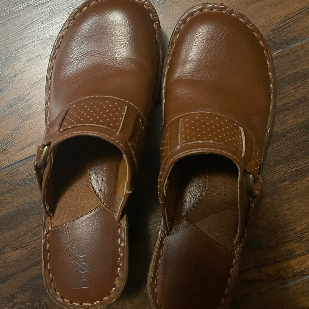 Leather shoes. Brand new